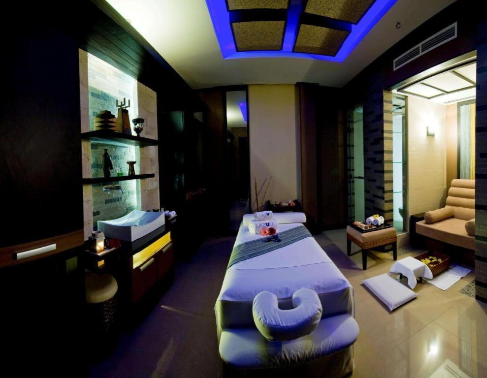 Hotel Marco Polo Davao City Esterno foto Spa at the Taj Mahal Palace, Mumbai